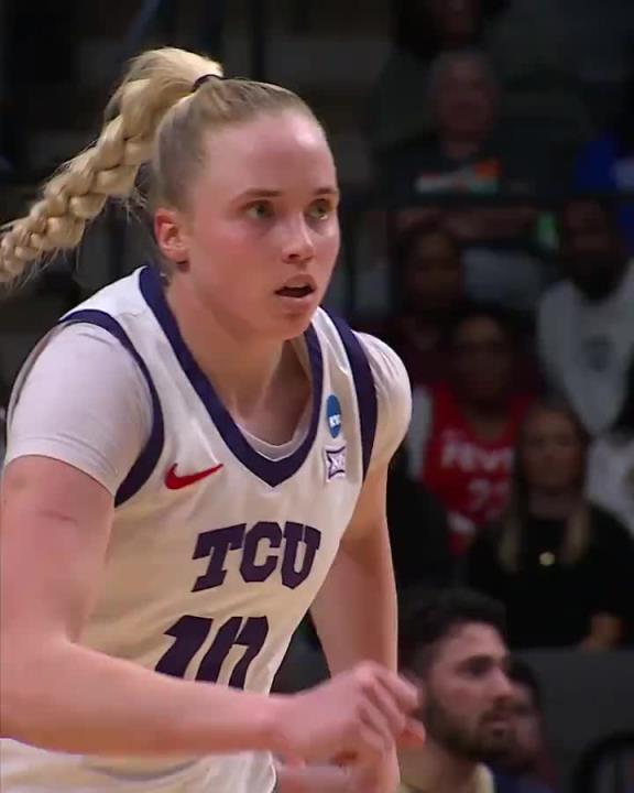 美国赤木晴子WNBA11号秀萨格斯女友海莉真的又美又能打